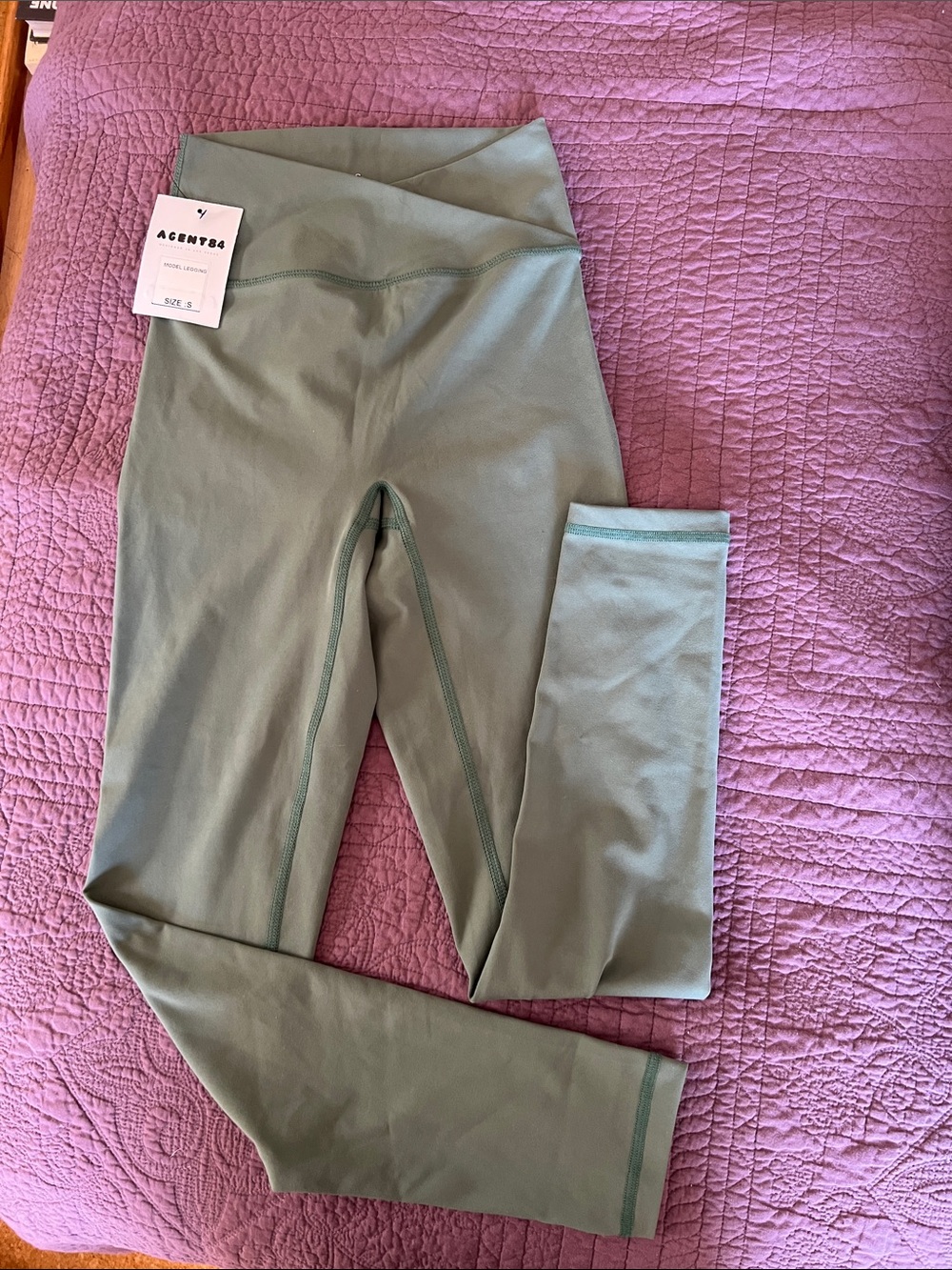 Agent 84 women’s High-Waist Muted Green Leggings